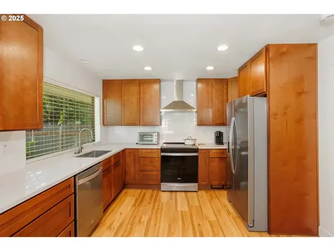 1544 NE 114th Avenue Portland OR 97220