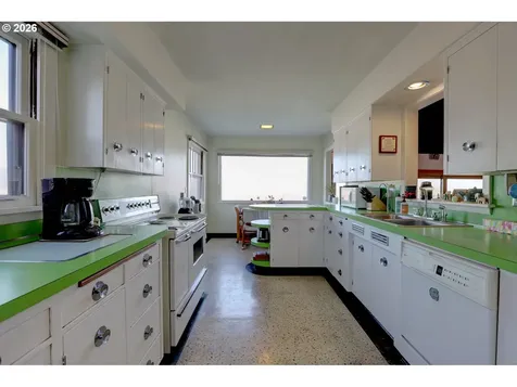 1125 E 8th Street The Dalles OR 97058