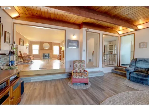 1125 E 8th Street The Dalles OR 97058