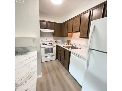 11040 SW Greenburg Road Portland OR 97210