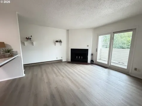 11040 SW Greenburg Road Portland OR 97210