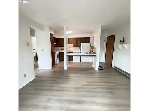 11040 SW Greenburg Road Portland OR 97210