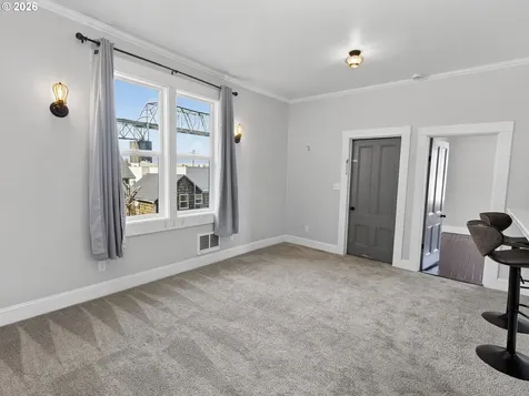 103 Washington Street Astoria OR 97103