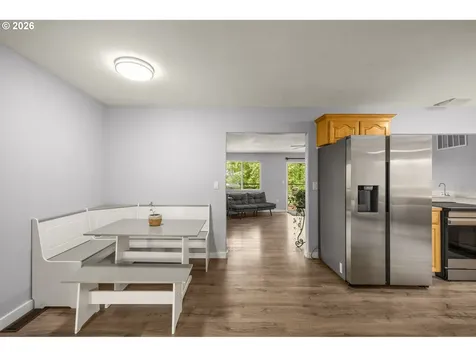 25515 SW Rainbow Lane Hillsboro OR 97123