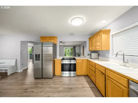 25515 SW Rainbow Lane Hillsboro OR 97123