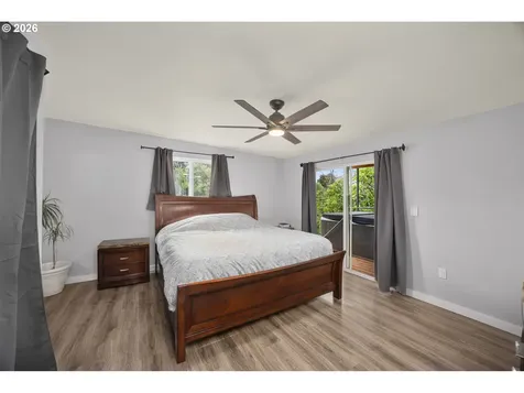 25515 SW Rainbow Lane Hillsboro OR 97123