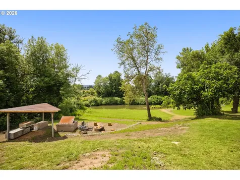 25515 SW Rainbow Lane Hillsboro OR 97123