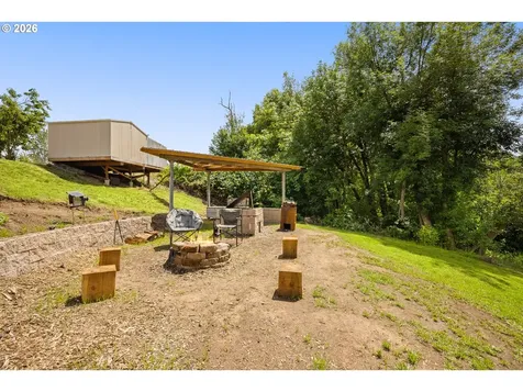 25515 SW Rainbow Lane Hillsboro OR 97123