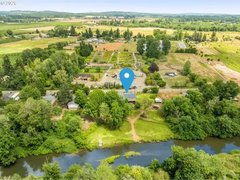 25515 SW Rainbow Lane Hillsboro OR 97123