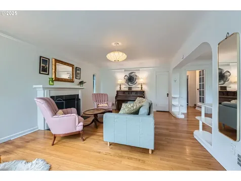 5323 NE 27th Avenue Portland OR 97211