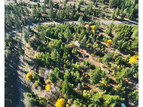 25 Remington Road Lyle WA 98635