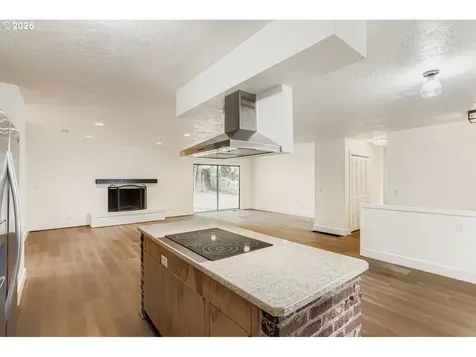 660 NE 20th Avenue Canby OR 97013