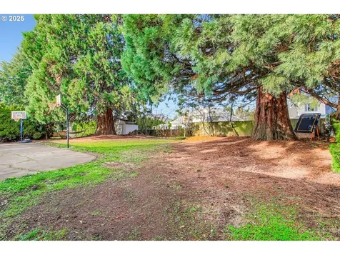 660 NE 20th Avenue Canby OR 97013