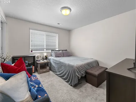18019 Carlson Avenue Sandy OR 97055