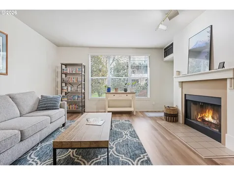 1710 S Harbor Way Portland OR 97201