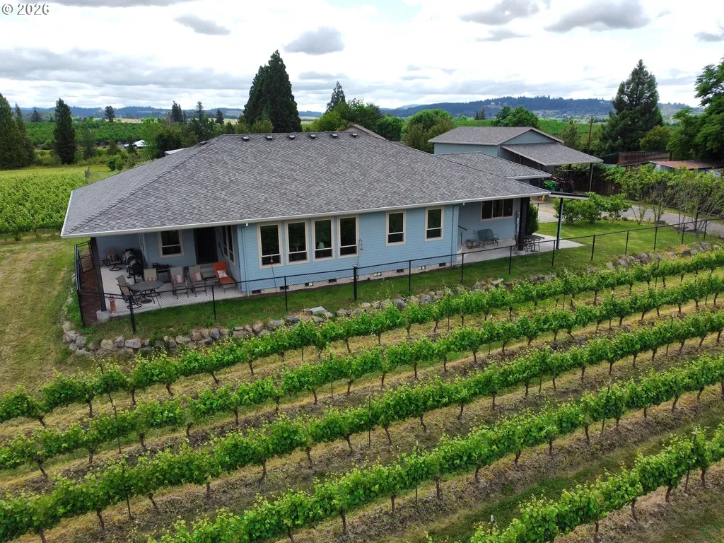 18700 NW Adcock Road Yamhill OR 97148