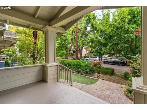 1904 SE 43rd Avenue Portland OR 97215