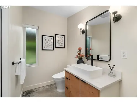 1904 SE 43rd Avenue Portland OR 97215