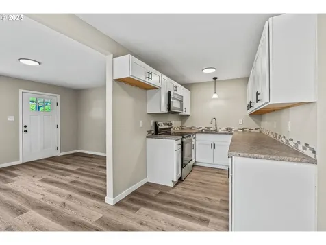 358 Cypress Street Longview WA 98632