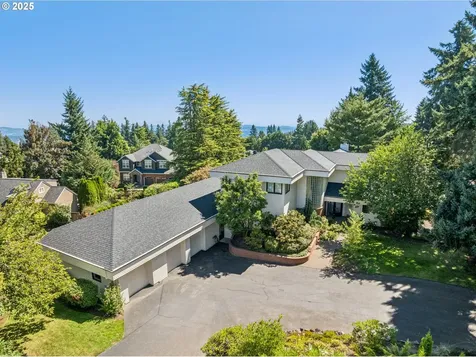 21950 Shannon Lane West Linn OR 97068