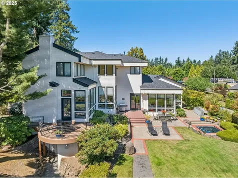 21950 Shannon Lane West Linn OR 97068