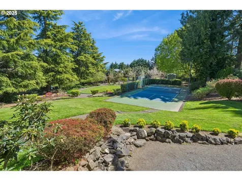 21950 Shannon Lane West Linn OR 97068