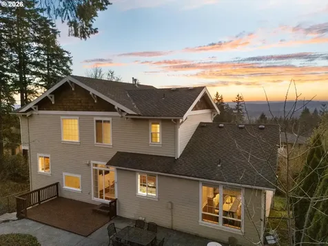 10248 SE Nicole Loop Happy Valley OR 97086