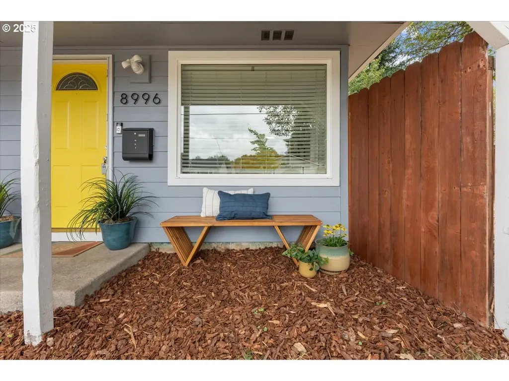 8996 N Westanna Avenue Portland OR 97203