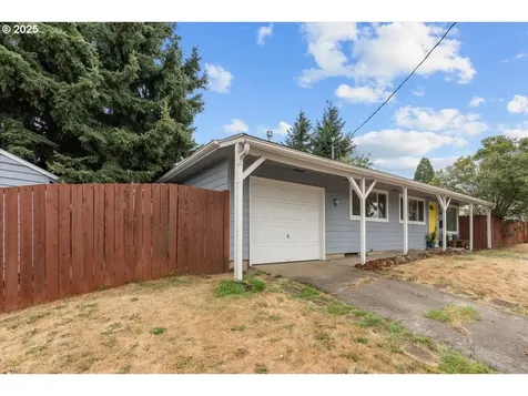 8996 N Westanna Avenue Portland OR 97203