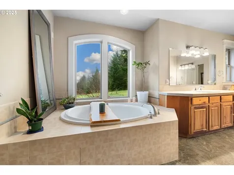 30180 Carrico Valley Road Deer Island OR 97054