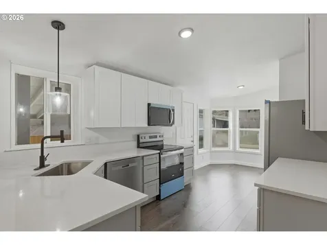 12323 SE Holgate Boulevard Portland OR 97236