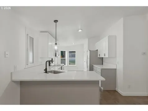 12323 SE Holgate Boulevard Portland OR 97236