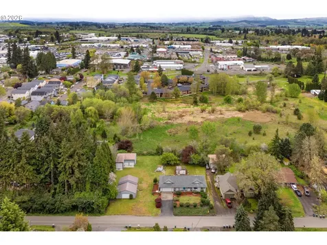 1050 NW Jackson Street Hillsboro OR 97124