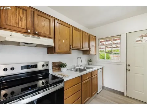 3108 E 25th Street Vancouver WA 98661