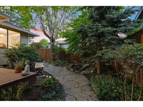 13821 SW Ashbury Lane Portland OR 97223