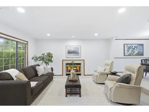 13821 SW Ashbury Lane Portland OR 97223
