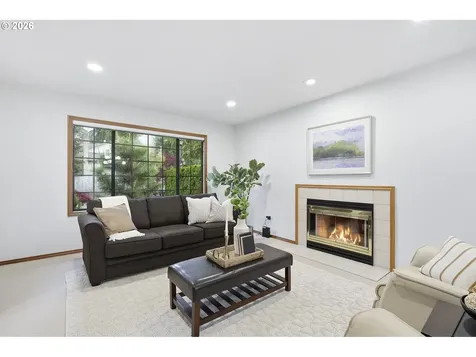 13821 SW Ashbury Lane Portland OR 97223