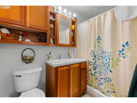 717 E 21st Place The Dalles OR 97058