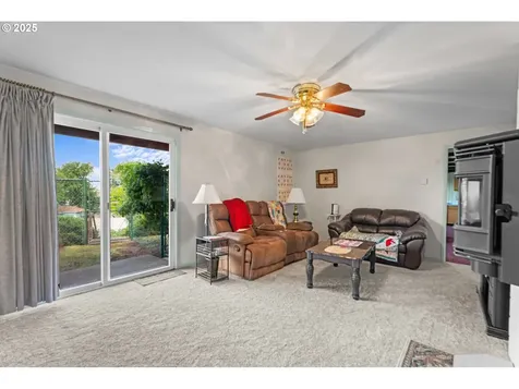 717 E 21st Place The Dalles OR 97058