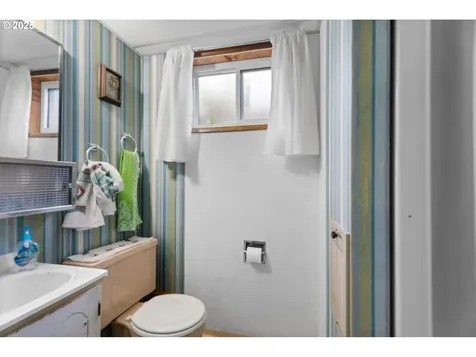 717 E 21st Place The Dalles OR 97058
