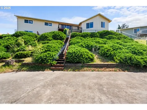 717 E 21st Place The Dalles OR 97058