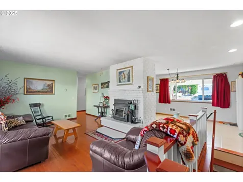 717 E 21st Place The Dalles OR 97058