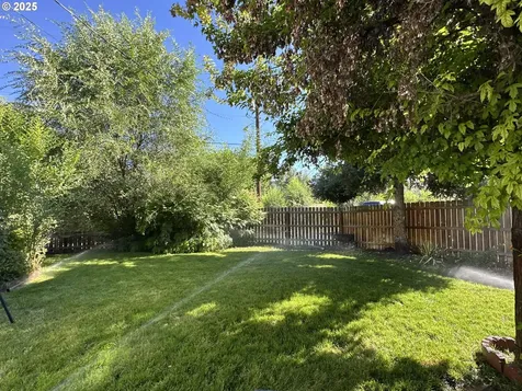 748 E Main Street John Day OR 97845