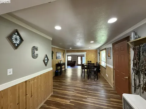 748 E Main Street John Day OR 97845