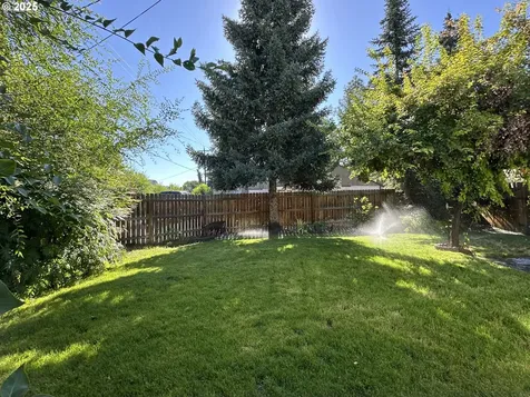 748 E Main Street John Day OR 97845