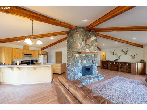 1056 Rock Creek Road Goldendale WA 98620