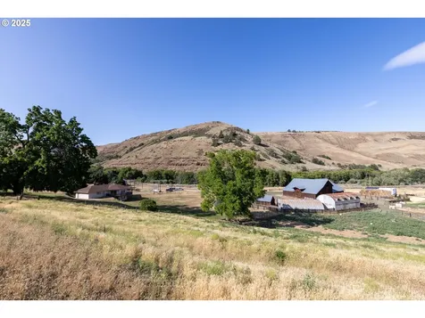 1056 Rock Creek Road Goldendale WA 98620