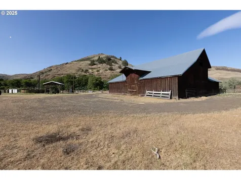 1056 Rock Creek Road Goldendale WA 98620