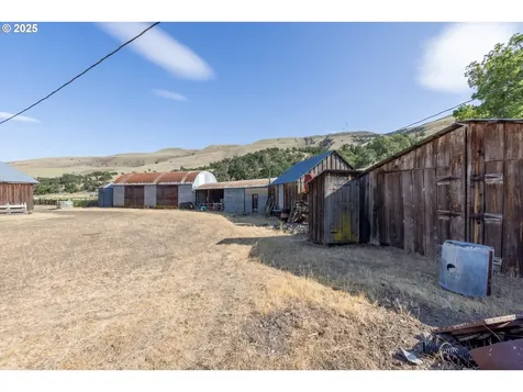 1056 Rock Creek Road Goldendale WA 98620