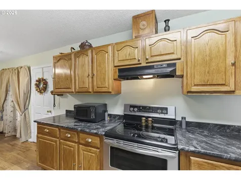 4015 SE 171st Avenue Portland OR 97236